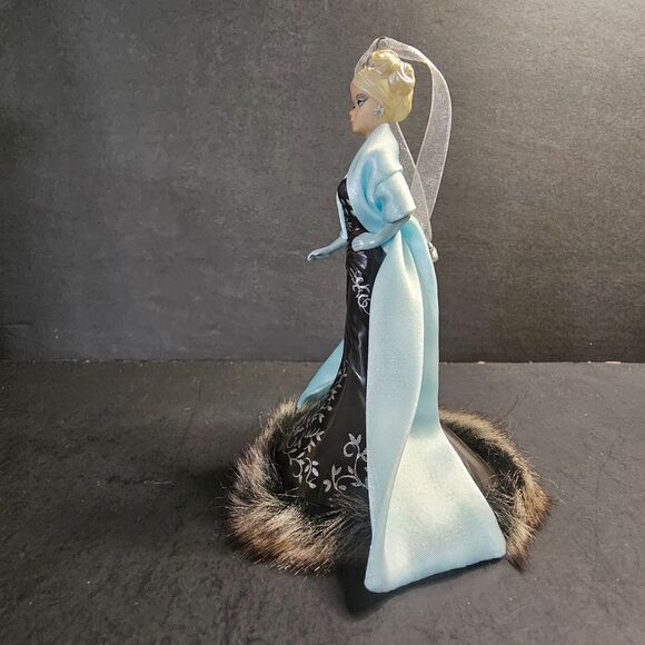 Stolen Magic Barbie Hallmark Keepsake Ornament Club Fashion Model 2006 - Picture 5 of 8